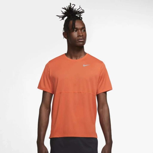CAMISETA NIKE BREATHE MASCULINA - Laranja