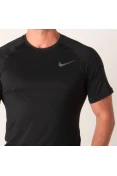 CAMISETA NIKE BREATHE PRO MASCULINA - Preto CAMISETA NIKE BREATHE PRO MASCULINA - Preto