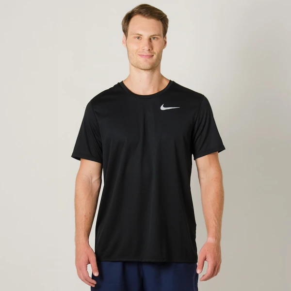 CAMISETA NIKE BREATHE RUN TOP SS MASCULINA - Preto