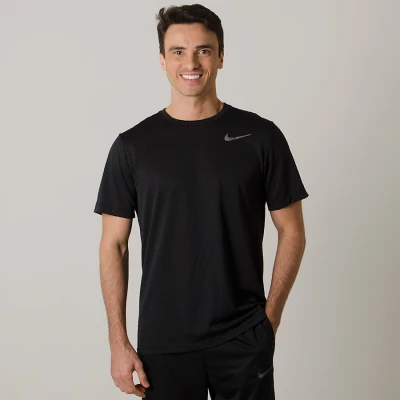 CAMISETA NIKE BREATHE TOP SS VENT MASCULINA - Preto CAMISETA NIKE BREATHE TOP SS VENT MASCULINA - Preto