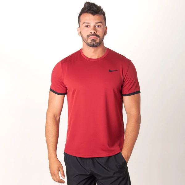 CAMISETA NIKE COURT DRI FIT MASCULINA - Bordo
