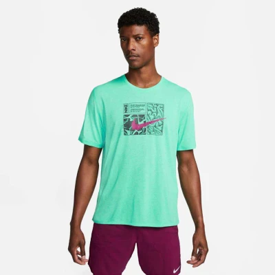 CAMISETA NIKE DF MILER SS TOP DYE MASCULINA - Verde CAMISETA NIKE DF MILER SS TOP DYE MASCULINA - Verde