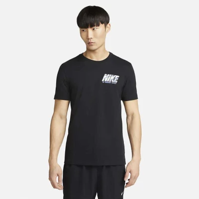 CAMISETA NIKE DF TEE SU VINTAGE MASCULINA - Preto CAMISETA NIKE DF TEE SU VINTAGE MASCULINA - Preto