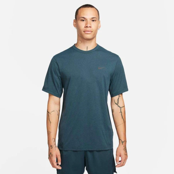 CAMISETA NIKE DF UV HYVERSE SS MASCULINA - Verde