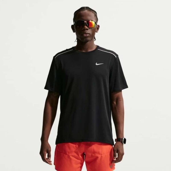 CAMISETA NIKE DF UV MILER MASCULINA - Preto