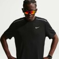CAMISETA NIKE DF UV MILER MASCULINA - Preto CAMISETA NIKE DF UV MILER MASCULINA - Preto