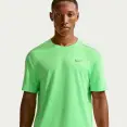 CAMISETA NIKE DF UV MILER MASCULINA - Verde CAMISETA NIKE DF UV MILER MASCULINA - Verde