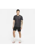 CAMISETA NIKE DRI-FIT AOP ESTAMPADA MASCULINA - Preto CAMISETA NIKE DRI-FIT AOP ESTAMPADA MASCULINA - Preto