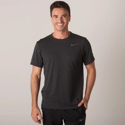 CAMISETA NIKE DRI FIT BREATHE MASCULINA - Chumbo CAMISETA NIKE DRI FIT BREATHE MASCULINA - Chumbo