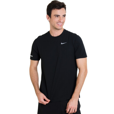 CAMISETA NIKE DRI FIT CONTOUR SS MASCULINA - Preto CAMISETA NIKE DRI FIT CONTOUR SS MASCULINA - Preto