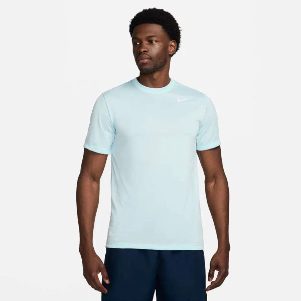 CAMISETA NIKE DRI-FIT LEGEND MASCULINA - Azul celeste/branco