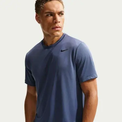 CAMISETA NIKE DRI-FIT LEGEND MASCULINA - Azul/preto