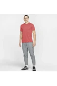 CAMISETA NIKE DRI-FIT LEGEND MASCULINA - Laranja CAMISETA NIKE DRI-FIT LEGEND MASCULINA - Laranja