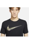 CAMISETA NIKE DRI-FIT LOGO CAMUFLADO MASCULINA - Preto CAMISETA NIKE DRI-FIT LOGO CAMUFLADO MASCULINA - Preto
