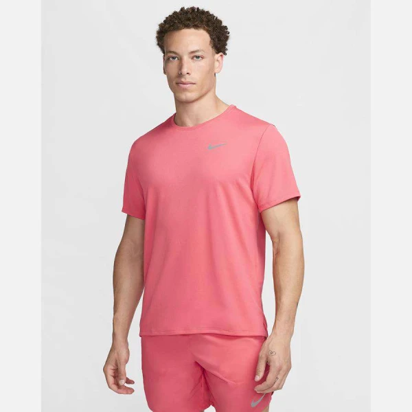 CAMISETA NIKE DRI-FIT MILLER MASCULINA - Pink