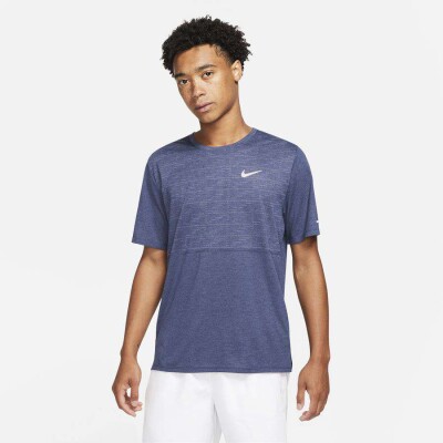 CAMISETA NIKE DRI-FIT RUN DIVISION MILER SS MASCULINA - Marinho