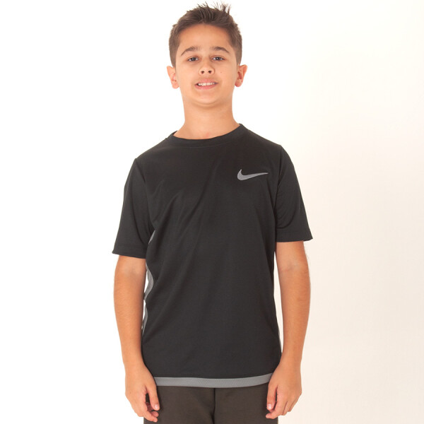 CAMISETA NIKE DRI-FIT TROPHY INFANTIL - Preto