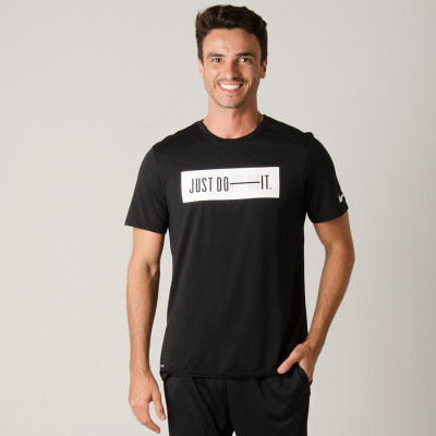 CAMISETA NIKE DRY DONT QUIT MASCULINA - Preto/branco CAMISETA NIKE DRY DONT QUIT MASCULINA - Preto/branco