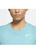 CAMISETA NIKE DRY LEGEND FEMININA - Azul celeste CAMISETA NIKE DRY LEGEND FEMININA - Azul celeste