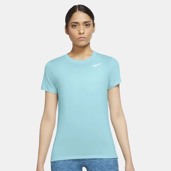 CAMISETA NIKE DRY LEGEND FEMININA - Azul celeste CAMISETA NIKE DRY LEGEND FEMININA - Azul celeste