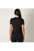 CAMISETA NIKE DRY LEGEND FEMININA - Preto CAMISETA NIKE DRY LEGEND FEMININA - Preto