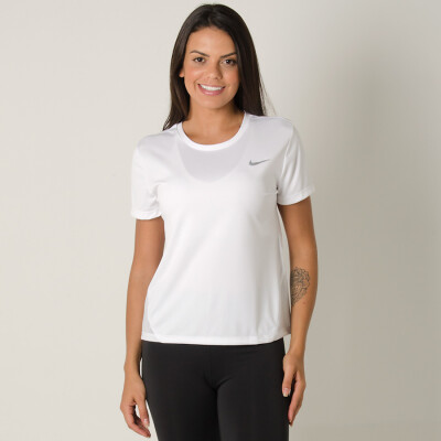 CAMISETA NIKE MILER FEMININA - Branco CAMISETA NIKE MILER FEMININA - Branco