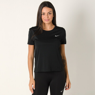 CAMISETA NIKE MILER FEMININA - Preto CAMISETA NIKE MILER FEMININA - Preto