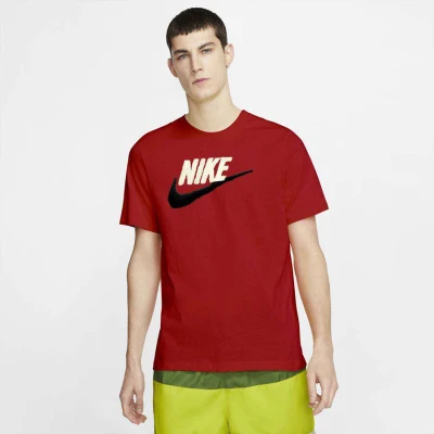CAMISETA NIKE NSW TEE BRAND MARK MASCULINA - Vermelho CAMISETA NIKE NSW TEE BRAND MARK MASCULINA - Vermelho