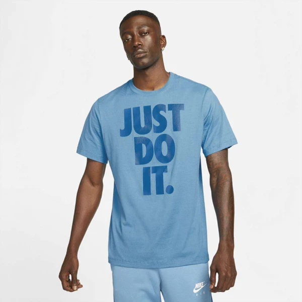 CAMISETA NIKE NSW TEE ICON JDI HBR MASCULINA - Azul