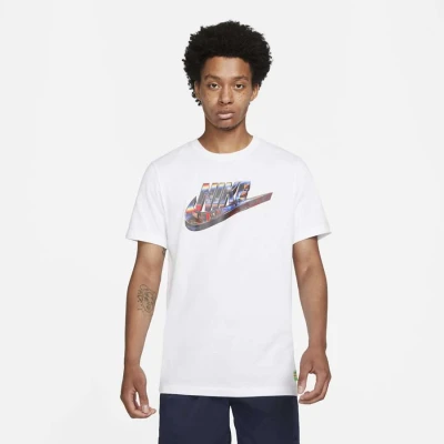 CAMISETA NIKE NSW TEE WORLDWIDE HBR MASCULINA - Branco CAMISETA NIKE NSW TEE WORLDWIDE HBR MASCULINA - Branco