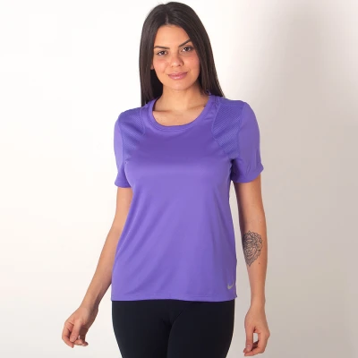 CAMISETA NIKE RUN FEMININA - Roxo CAMISETA NIKE RUN FEMININA - Roxo