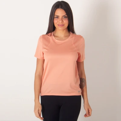 CAMISETA NIKE RUN FEMININA - Salmao CAMISETA NIKE RUN FEMININA - Salmao