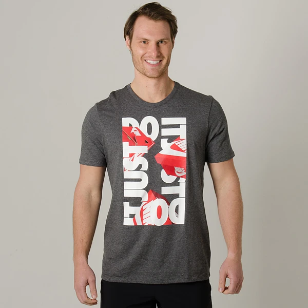 CAMISETA NIKE SPORTSWEAR CLTR MASCULINA - Grafite
