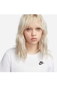 CAMISETA NIKE SPORTSWEAR CLUB ESSENTIALS FEMININA - Branco