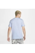 CAMISETA NIKE SPORTSWEAR CLUB MASCULINA - Azul celeste