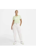 CAMISETA NIKE SPORTSWEAR ESSENTIAL ICON FUTURA FEMININA - Verde