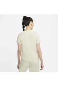 CAMISETA NIKE SPORTSWEAR FEMININA - Amarelo CAMISETA NIKE SPORTSWEAR FEMININA - Amarelo