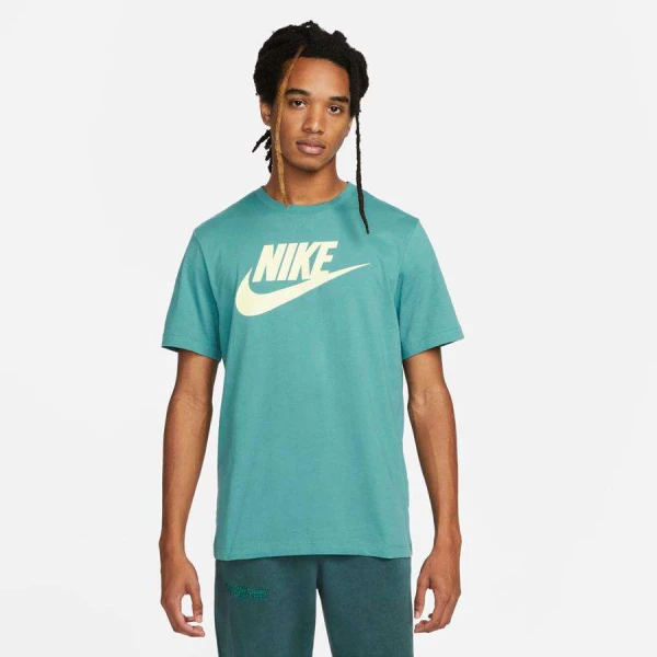 CAMISETA NIKE SPORTSWEAR ICON FUTURA MASCULINA - Verde/amarelo