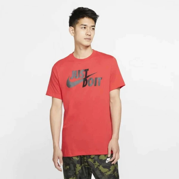CAMISETA NIKE SPORTSWEAR JUST DO IT MASCULINA - Vermelho CAMISETA NIKE SPORTSWEAR JUST DO IT MASCULINA - Vermelho