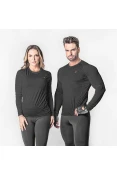 CAMISETA POKER TÉRMICA SKIN BASIC III MANGA LONGA UNISSEX - Preto