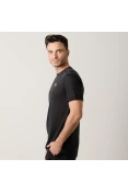 CAMISETA UNDER ARMOUR COOLSWITCH MASCULINA - Preto CAMISETA UNDER ARMOUR COOLSWITCH MASCULINA - Preto