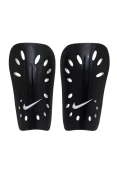CANELEIRA NIKE J GUARD SOCCER - Preto