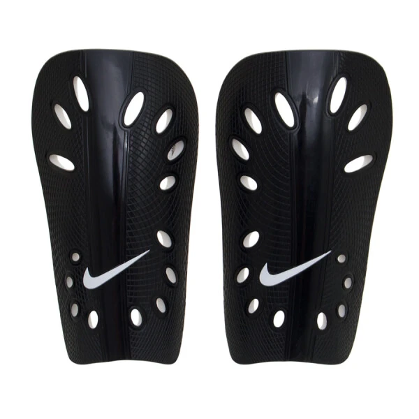 CANELEIRA NIKE J GUARD SOCCER - Preto