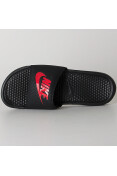 CHINELO NIKE BENASSI JDI MASCULINO - Preto/vermelho