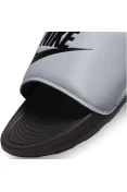 CHINELO NIKE VICTORI ONE MASCULINO - Cinza/preto