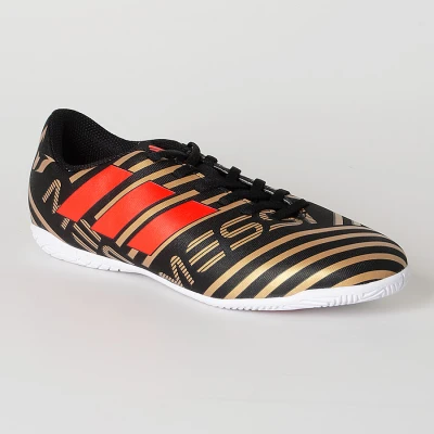CHUTEIRA FUTSAL ADIDAS NEMEZIZ MESSI 17.4 INFANTIL - Preto/dourado