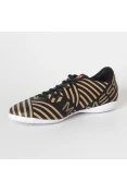 CHUTEIRA FUTSAL ADIDAS NEMEZIZ MESSI 17.4 INFANTIL - Preto/dourado CHUTEIRA FUTSAL ADIDAS NEMEZIZ MESSI 17.4 INFANTIL - Preto/dourado