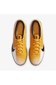 CHUTEIRA FUTSAL NIKE MERCURIAL VAPOR 13 CLUB MASCULINA - Laranja/branco