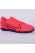 CHUTEIRA FUTSAL NIKE MERCURIAL VAPOR 13 CLUB MASCULINA - Vermelho/preto