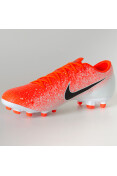 CHUTEIRA NIKE MERCURIAL VAPOR 12 ACADEMY FG - Laranja/branco